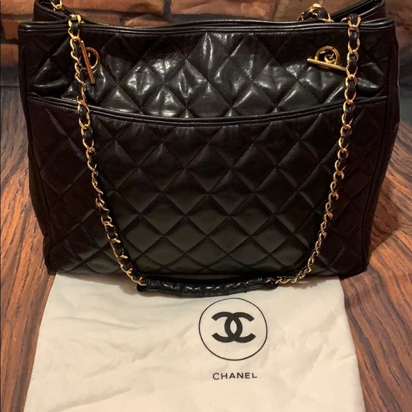SOLD Chanel lambskin tote bag - Picture 7 of 10